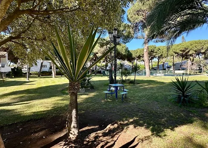 Waves&pines El Paraiso, Benamara Appartement Estepona