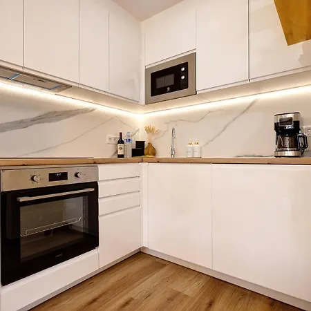 Waves & Pines El Paraiso, Benamara شقة *