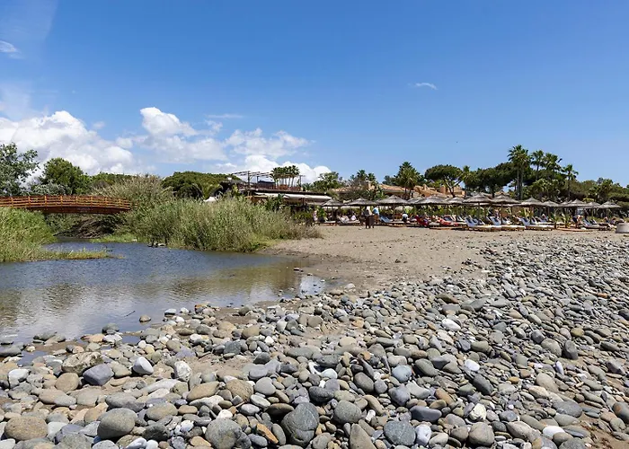 아파트 Waves & Pines El Paraiso, Benamara 에스테포나